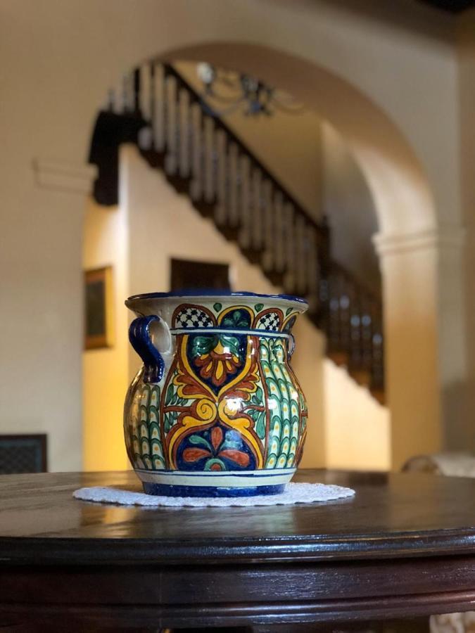 Casa Carmel Bed & Breakfast Guatemala City Exterior photo