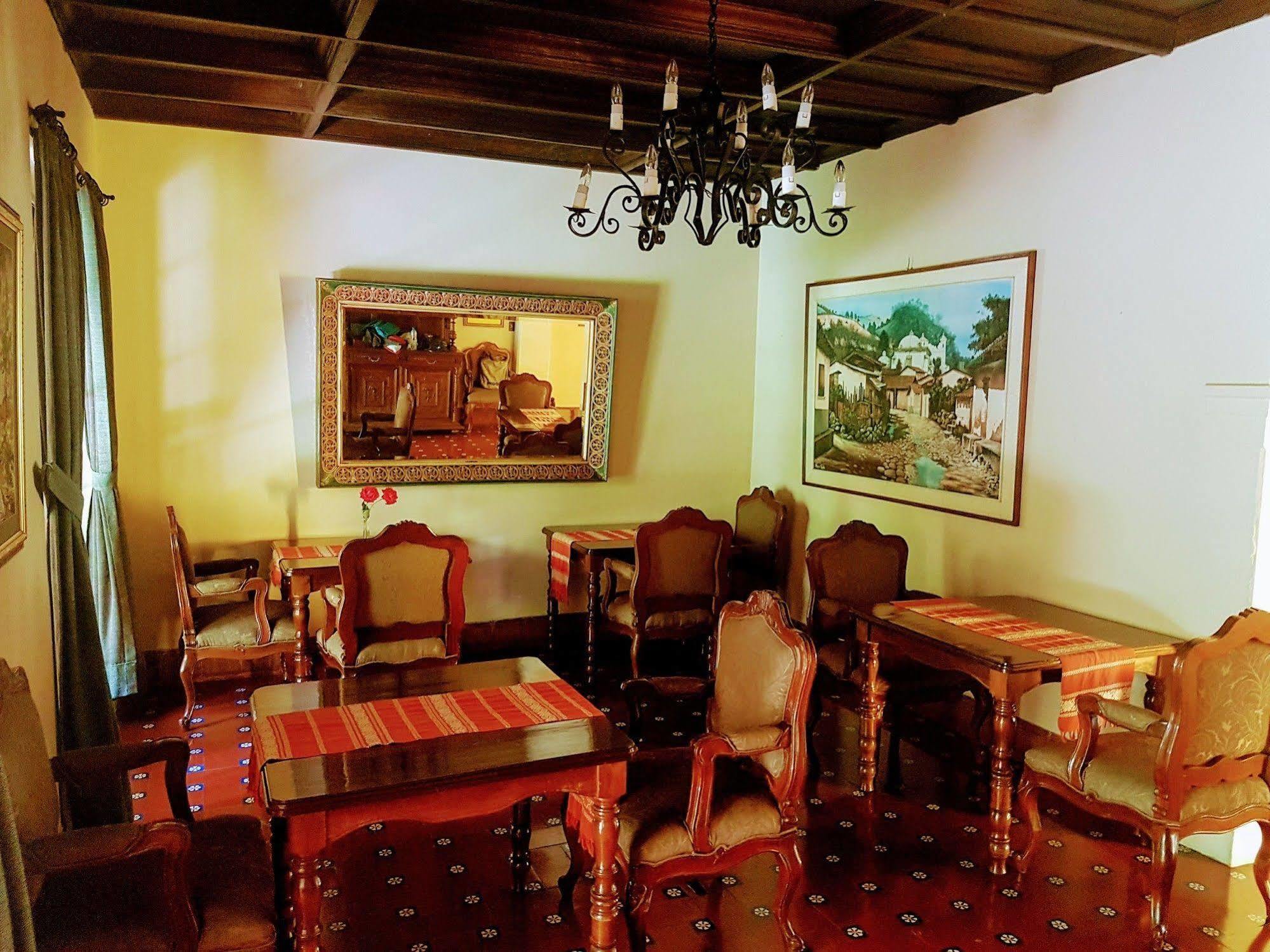 Casa Carmel Bed & Breakfast Guatemala City Exterior photo